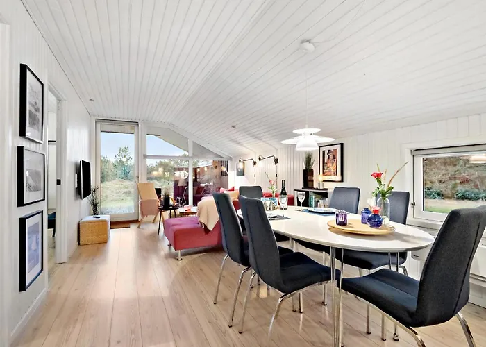 Gorgeous In With Wifi *